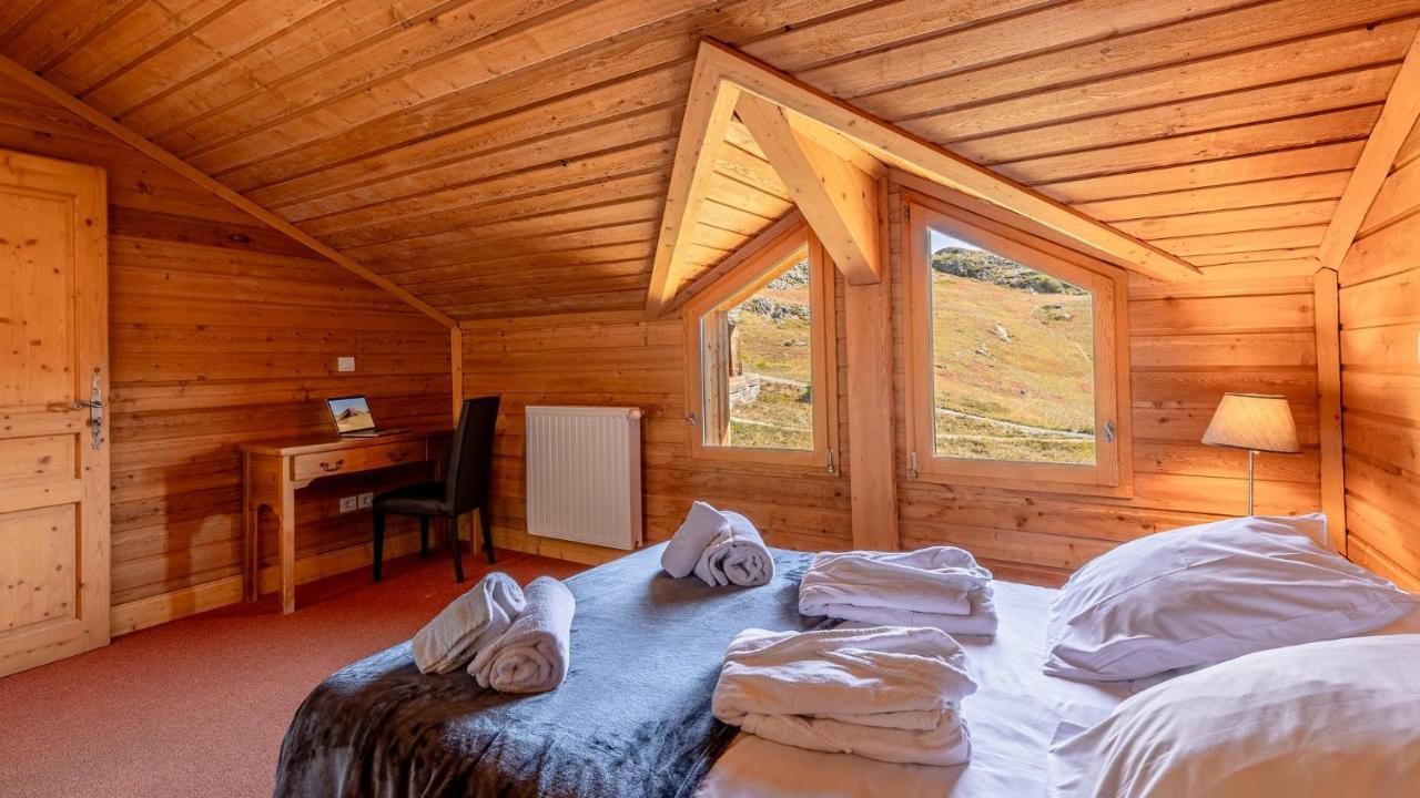 Madame Vacances Les Chalets De L'Altiport Alpe d'Huez Buitenkant foto