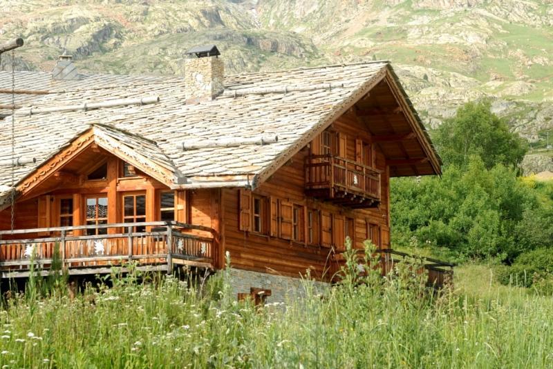 Madame Vacances Les Chalets De L'Altiport Alpe d'Huez Buitenkant foto